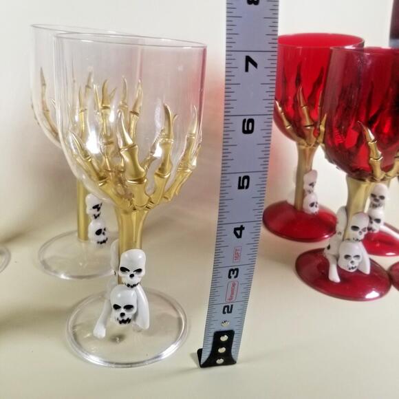 Halloween Goblet Plastic Skull Claw Glasses Halloween Party Red Gold Lot of 8 - Picture 5 of 13